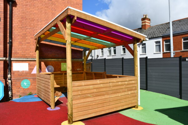 2023-07-17-Enclosed Coloured Pergola-6