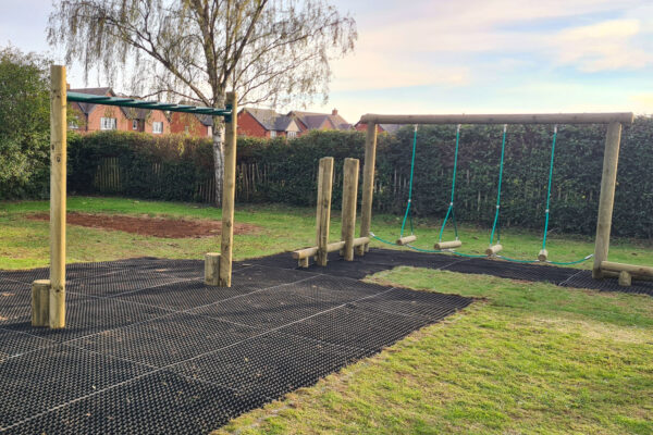 Log Traverse, Balance Weaver & Monkey bars