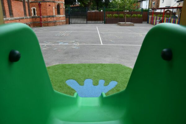 BH5 2BX-16050-Splash 2