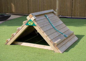 Outdoor Freestanding Rope Climber