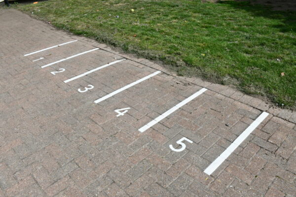 ME8 6JS-6304-Parking Bays