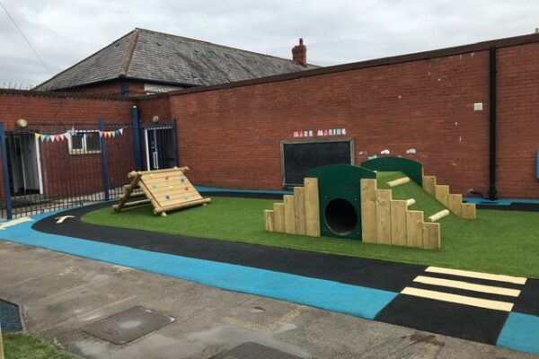 Mini Tunnel Mound and Roadway