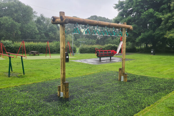 Custom Connect Trail